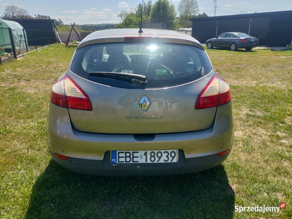 Renault Megane III 3 hatchback 15 dCi 2009 Samochody osobowe Zarzecze