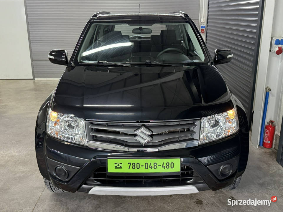 Suzuki Grand Vitara 20132014 bezwypadkowa czarny Chechło