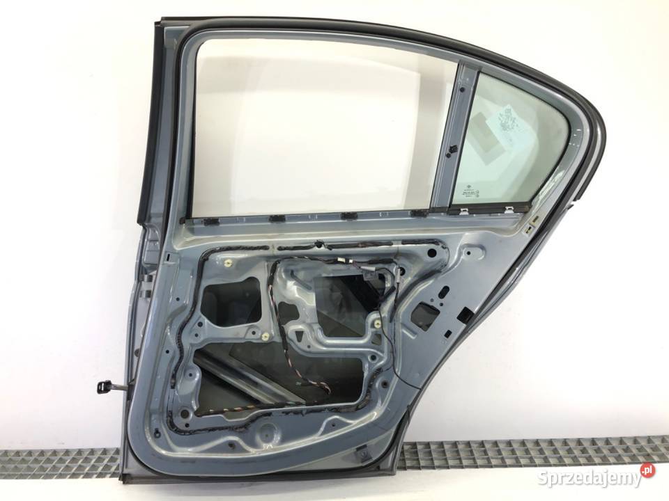 DRZWI PRAWY TYŁ BMW E90 SedanLimuzyna 0412 podkarpackie sprzedam