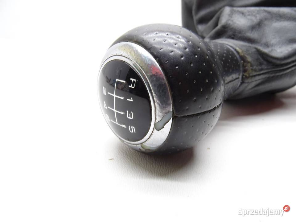 GAŁKA MIESZEK ZMIANY BIEGÓW 6B MANUAL AUDI A4 B8 osobowe