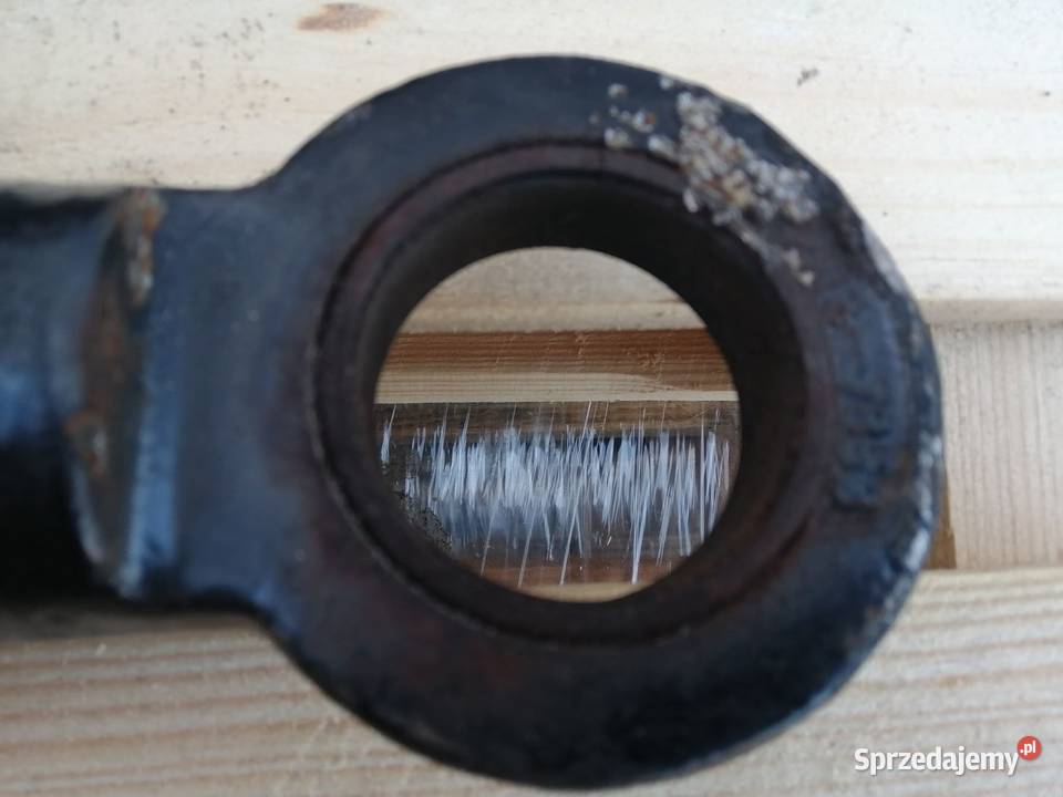 Siłownik poziomowania Cat TH 360B Wilkowo