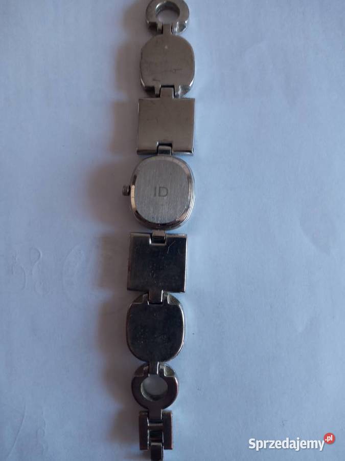 ZEGAREK KWARCOWY 111 Szczecinek