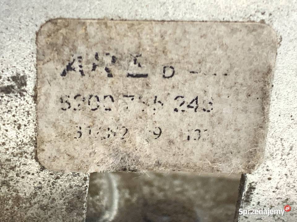 ZAMEK DRZWI PRAWY TYŁ DACIA SANDERO Hatchback