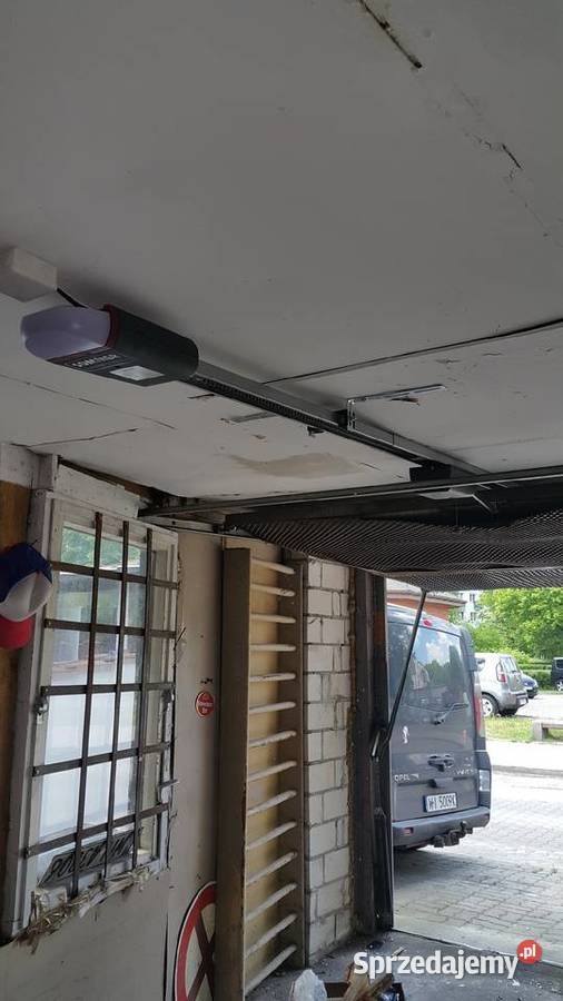 Napęd bramy skrzydłowejmontaż Warszawa