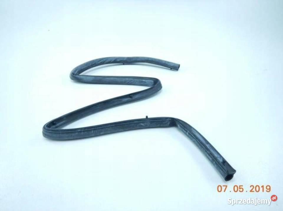 USZCZELKA MASKI VANDEN PLAS XJ6 9394 XJ12 94r