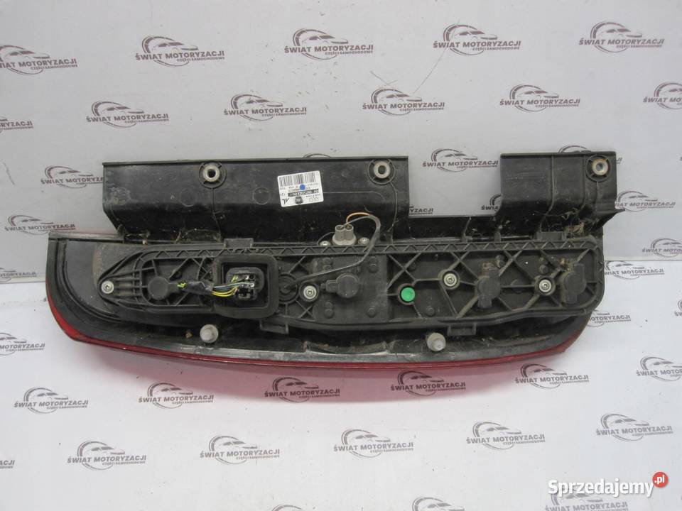 DOBLO II COMBO D 12r lampa prawa tył