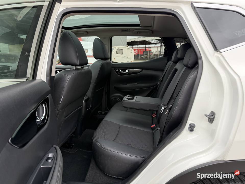 Nissan Qashqai 12 BENZYNA Klimatronik Nawigacja tempomat Konin sprzedam