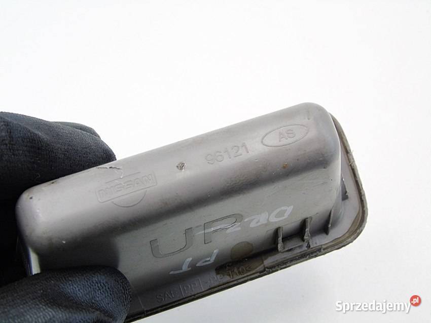 Uchwyt rączka drzwi prawy tył Nissan Almera Tino Sosnowiec sprzedam