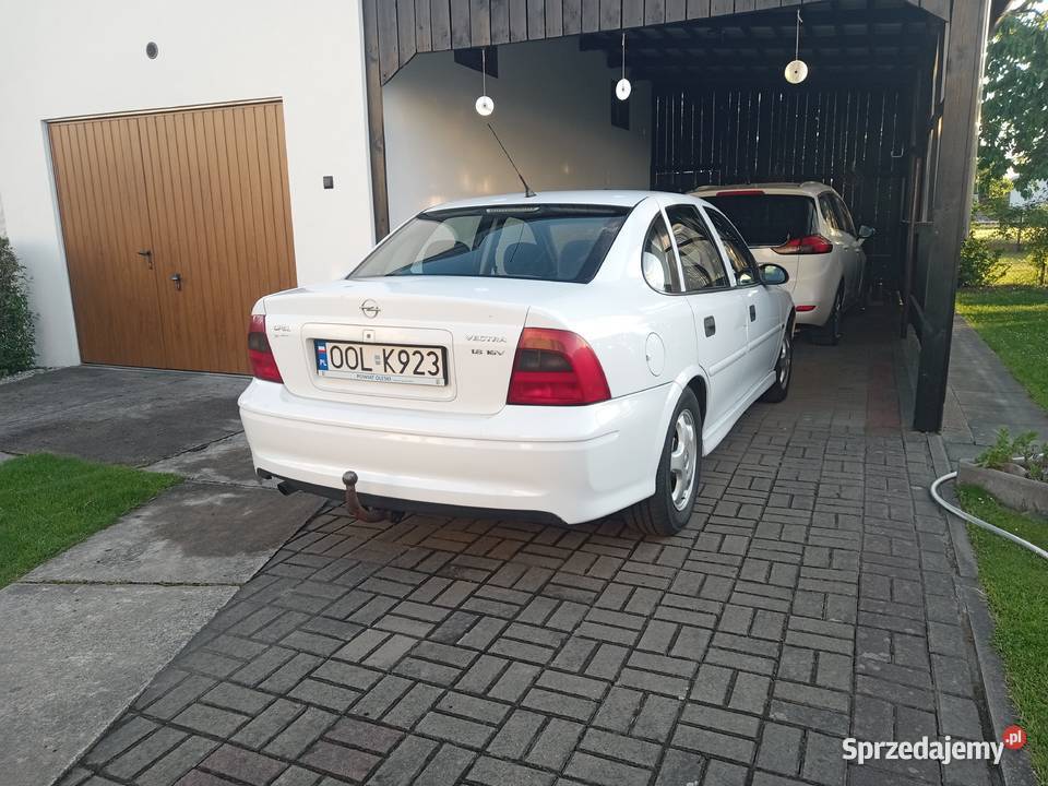 Opel Vectra B 18 Olesno