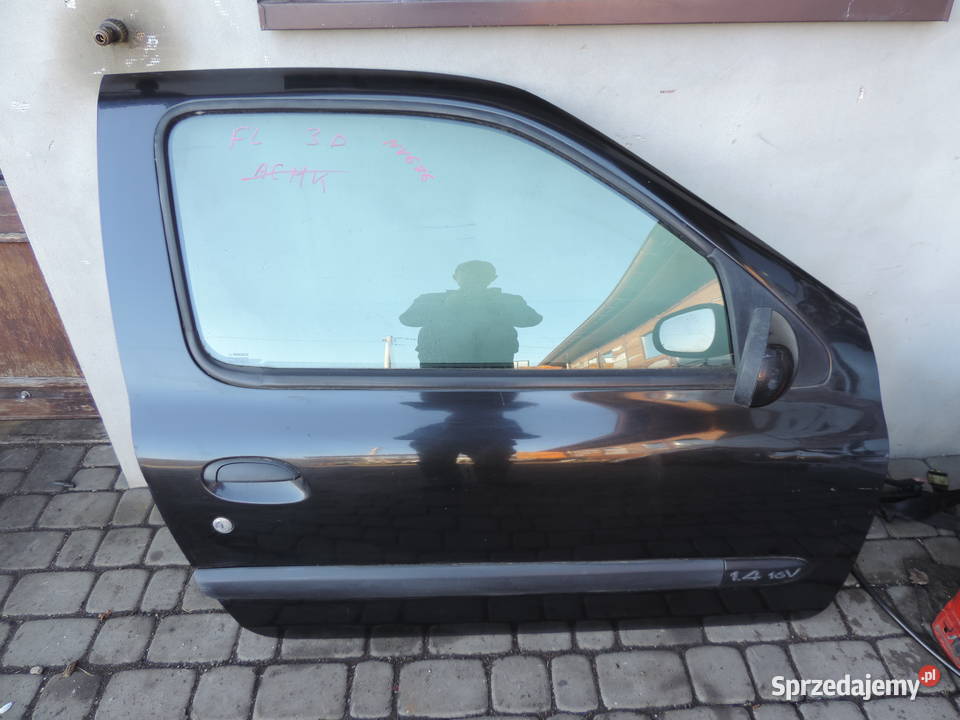RENAULT CLIO 2 3D DRZWI PRAWE PRZEDNIE NV676 Nowy Sącz sprzedam