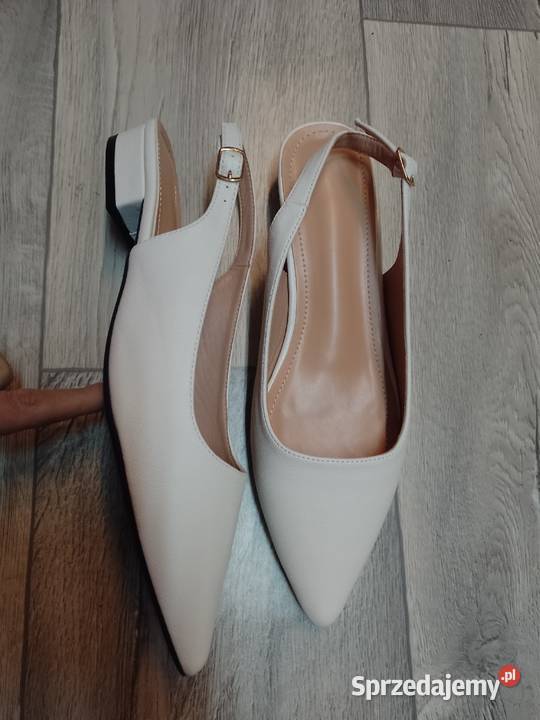40 Białe baleriny wieczorowe z odkrytą piętą Kraków