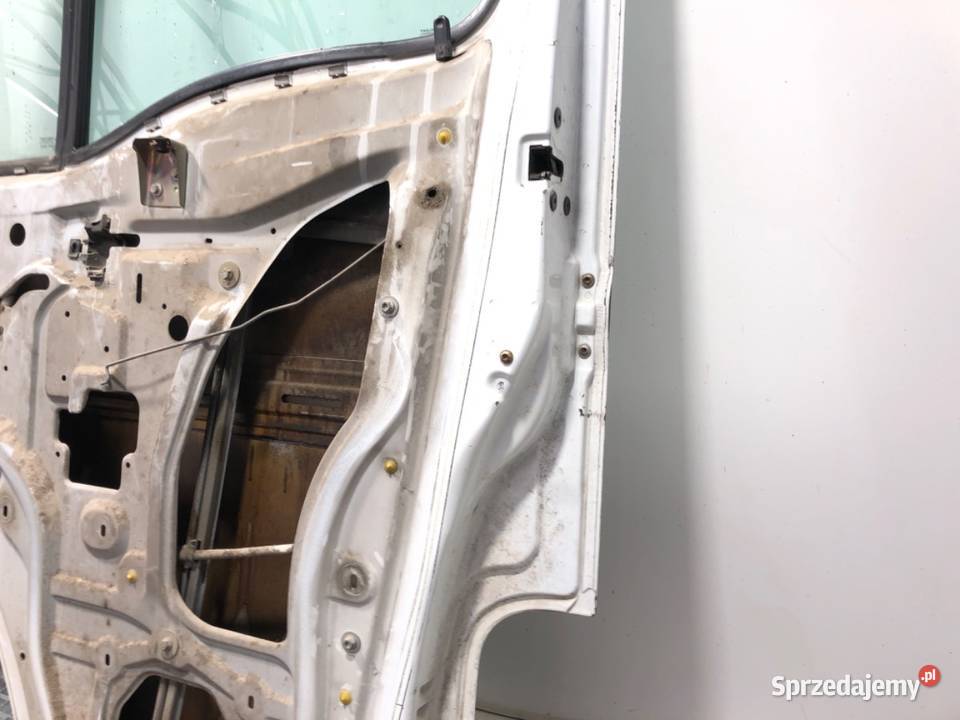 DRZWI PRAWY PRZÓD RENAULT MASTER II Hatchback