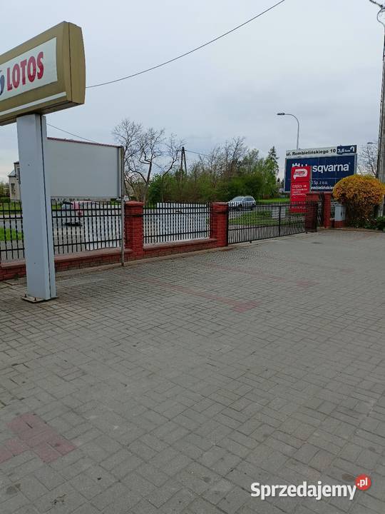 Sprzedam budynki UsługowoHandlowe Płock