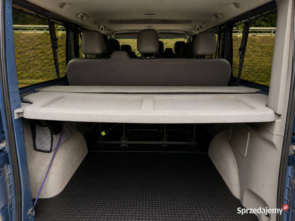 OPEL VIVARO 9 osobowy zadbany niebieski Brzesko