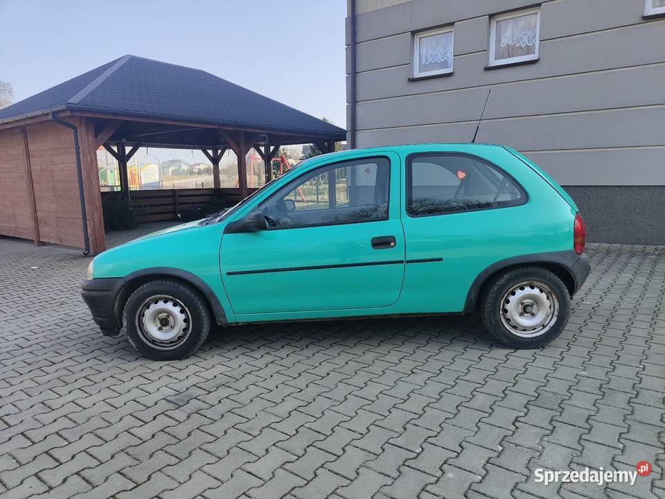 Opel Corsa B 14i 1993r AUTOMAT Sprowadzony do świętokrzyskie Bogoria