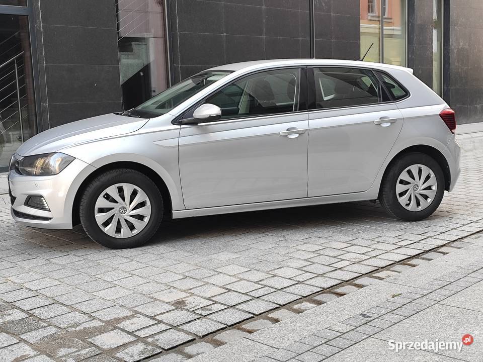 Benzyna Tempomat Grzane Siedzenia Radar Ambiente Polo
