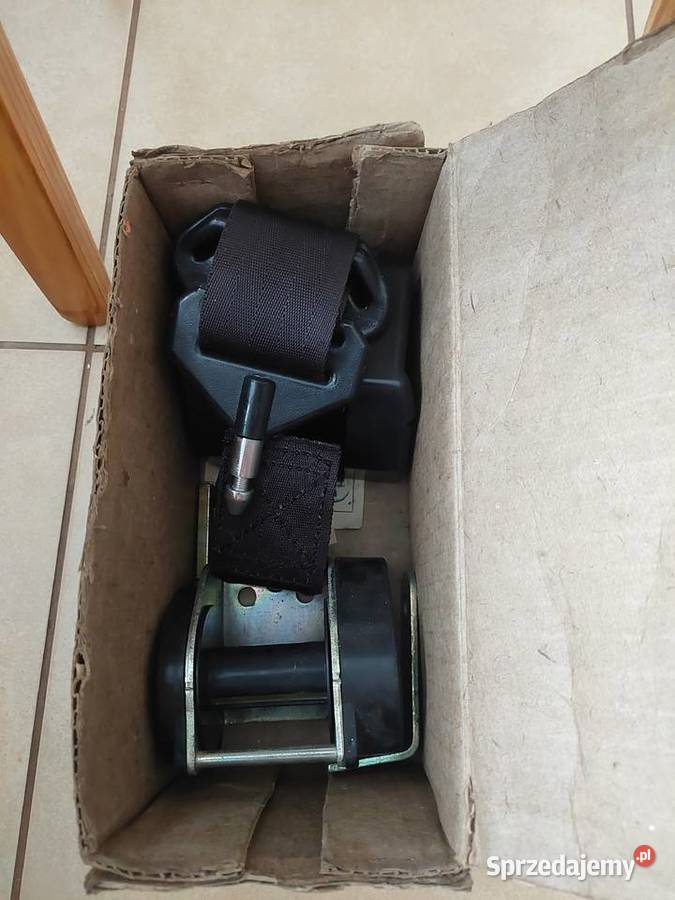 Nowy pas bezwładnościowy fiat 126p śląskie Mysłowice