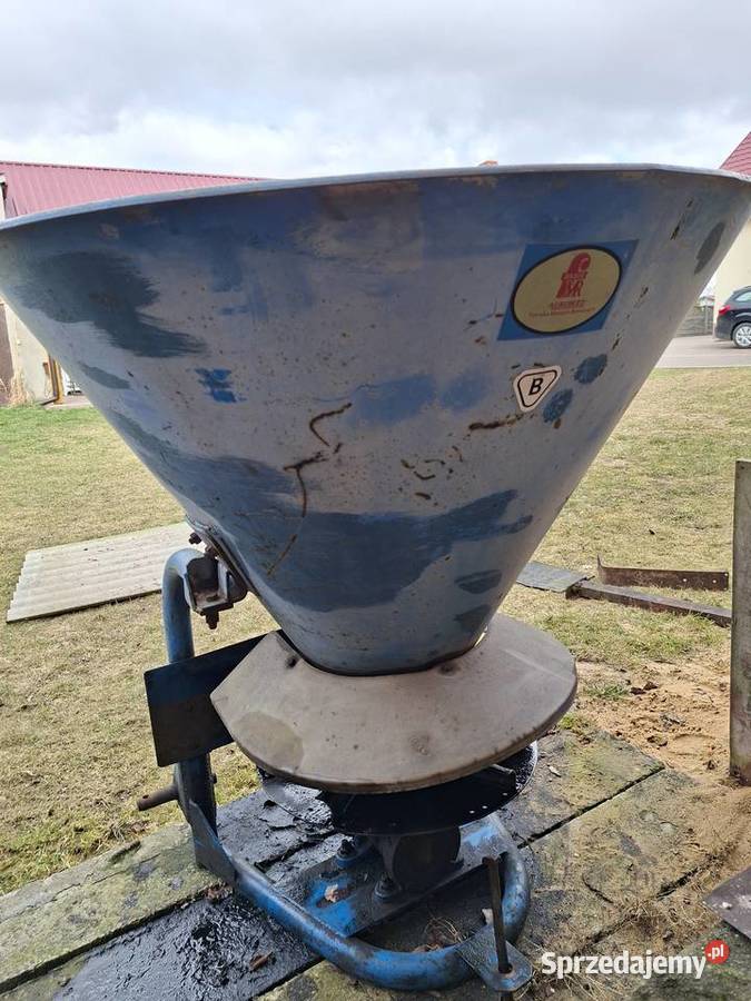 Rozsiewacz do nawozu Rychłocice