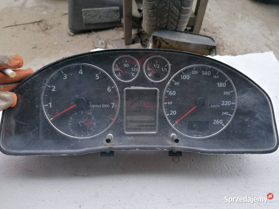 Licznik Zegar Audi A4 B5 8D9919033C