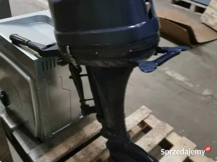 Silnik spalinowy zaburtowy do łodzimotorówki dolnośląskie Bielawa