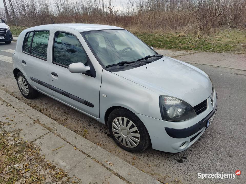 Renault Clio II 2001r 14 16V Wyszogród