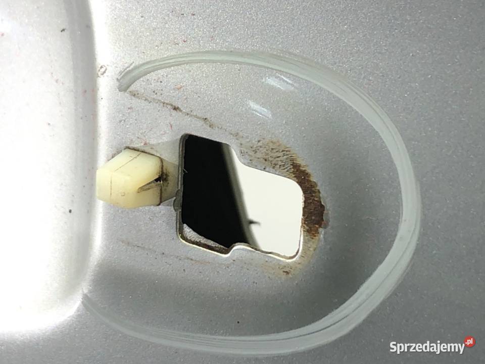 DRZWI PRAWY PRZÓD HYUNDAI i20 Hatchback