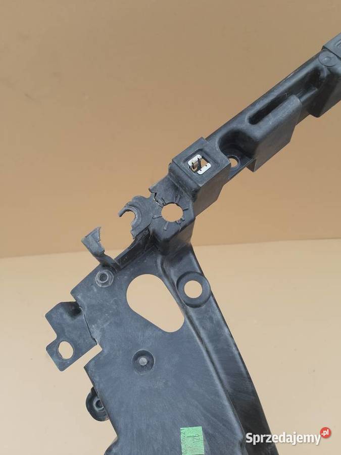 VOLVO FH5 OKULAR MOCOWANIE REFLEKTORA PRAWEGO Trzciel sprzedam