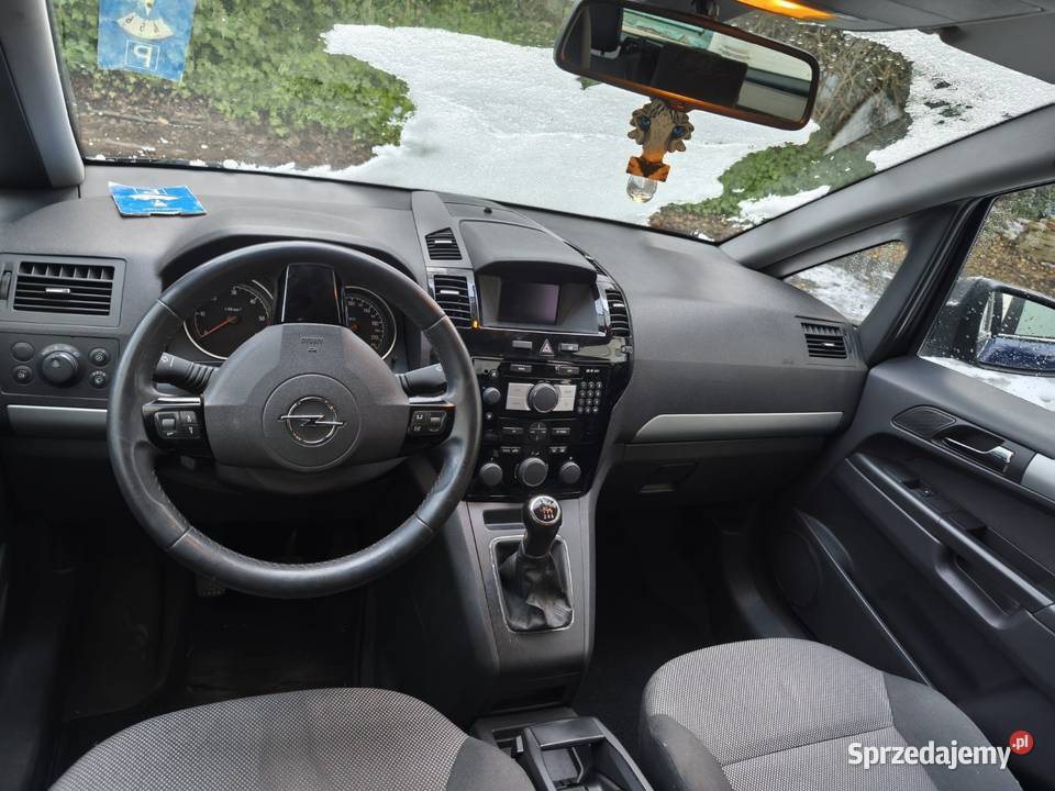 Opel Zafira 2010 Komorniki