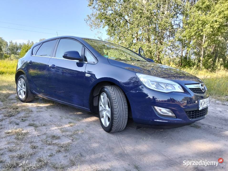 Opel Astra J 14T 120 nieuszkodzony Piaseczno