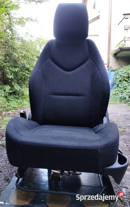 Fotel kierowcy Peugeot 308SW diesel Rumia