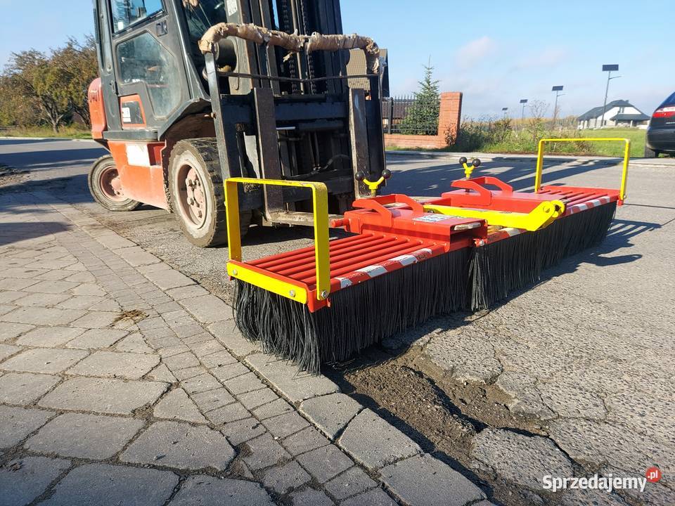Zamiatarka szczota na widły tuza 200 Pozostałe Mroczków Duży