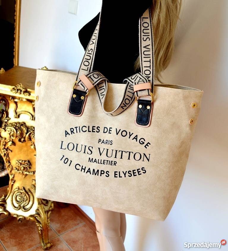 Torebka Louis Vuitton wymarzonym prezentem dla dyrektorek?