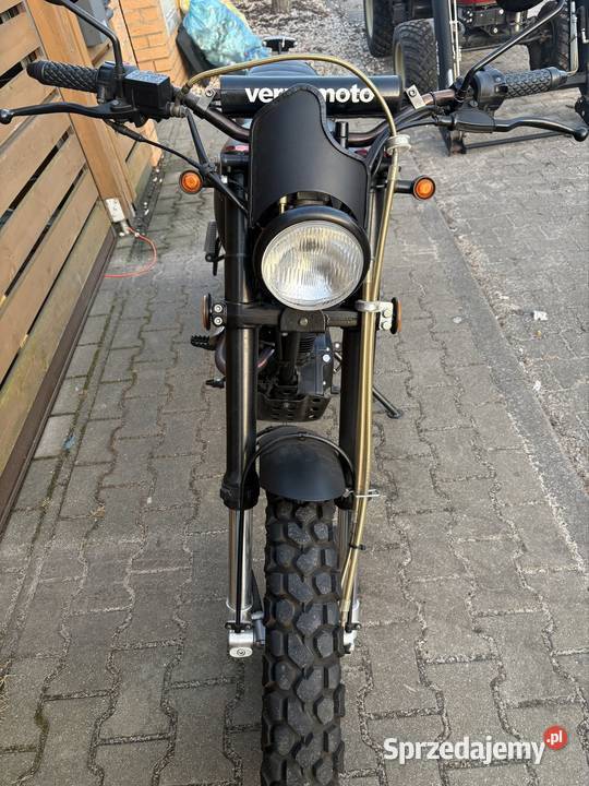 Sprzedam motor 125 verve moto czarny Mosina