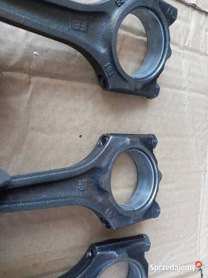 Opel Corsa 14i tłok korbowód