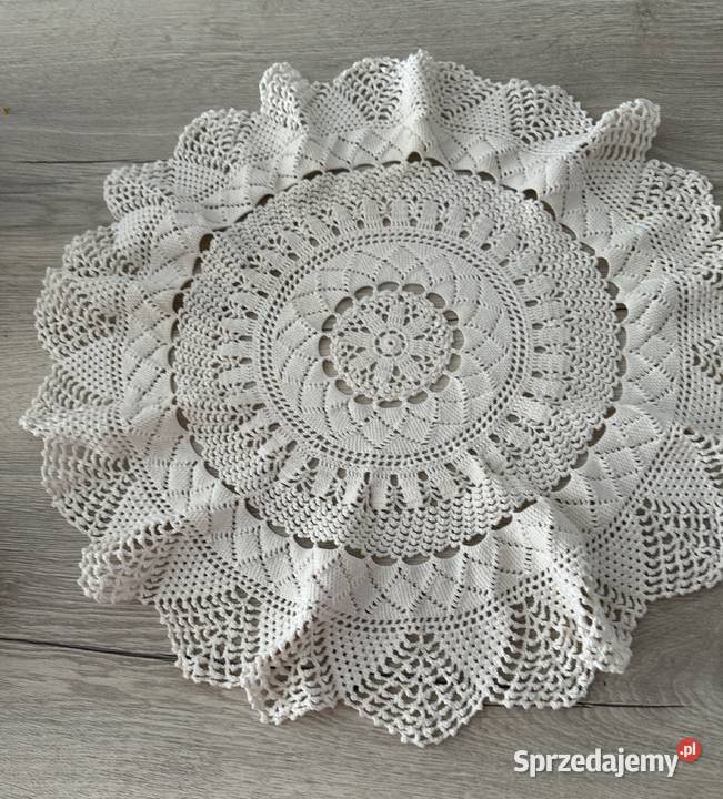 Serweta szydełko śr 60 biała Łódź