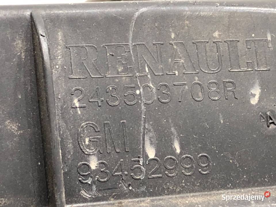 SKRZYNKA BEZPIECZNIKÓW RENAULT TRAFIC III