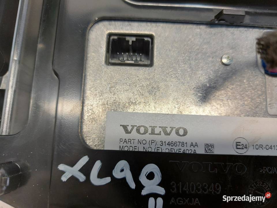 VOLVO XC90 II D5 Ekran wyświetlacz kratka osobowe sprzedam