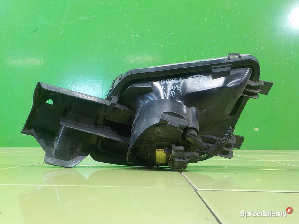PEUGEOT 308 I LIFT 13r HB 5D halogen lewy Lampy przeciwmgielne Części samochodowe Suków sprzedam