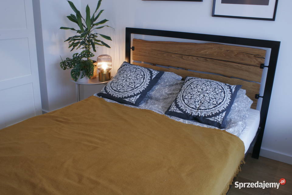 Łóżko drewno dębowe i metalowa rama ARTstyle Kraków