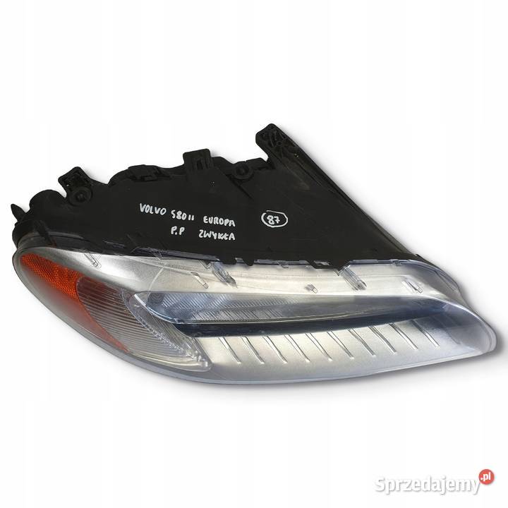 LAMPA PRAWA Volvo V70 III S80 II LIFT prawy Chełm