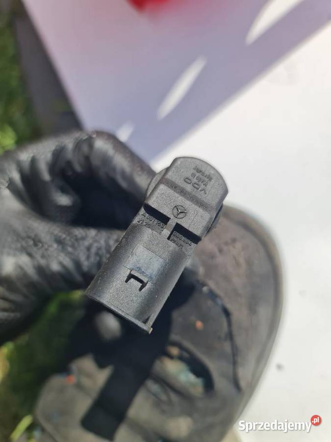 Czujnik położenia wału mercedes A0011532120 VDO osobowe Dobrodzień