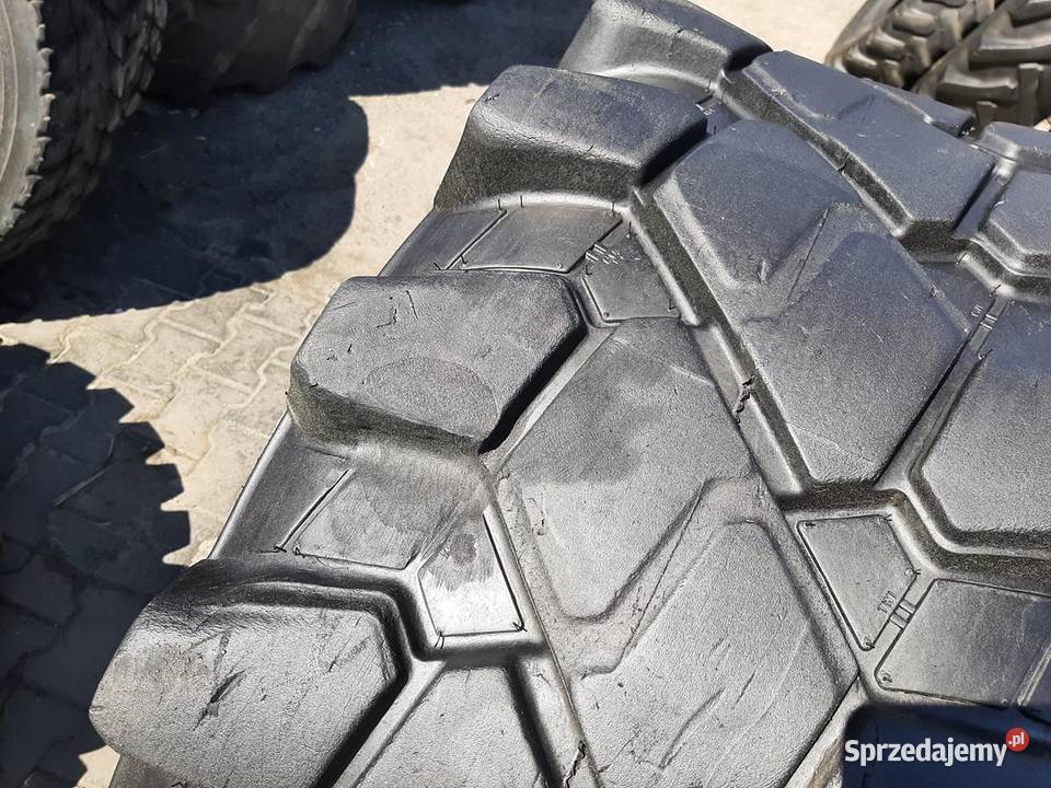 Opona używana 4607024 17524 46070R24 CAMSO 1200 Pozostałe podlaskie