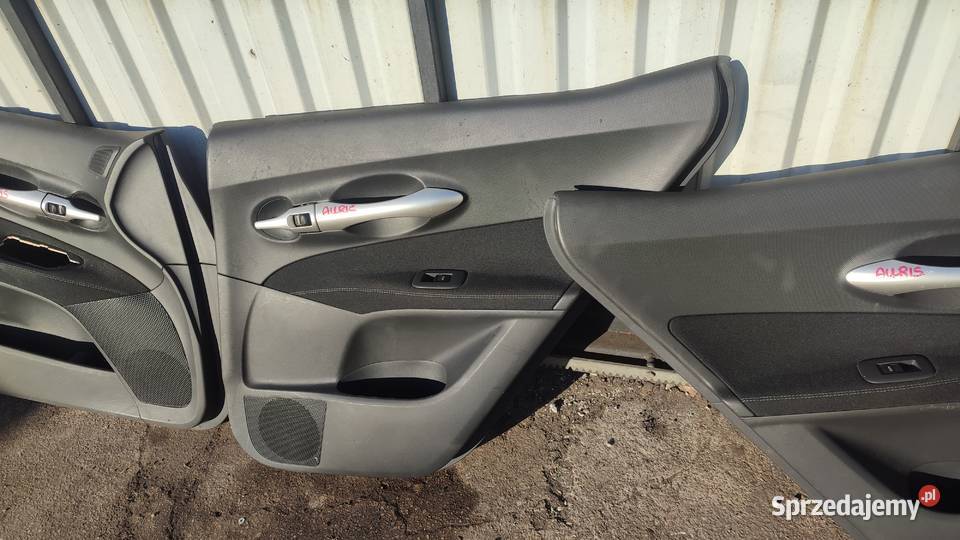TOYOTA AURIS I LIFT FOTEL KANAPA BOCZKI FOTELE świętokrzyskie Włoszczowa