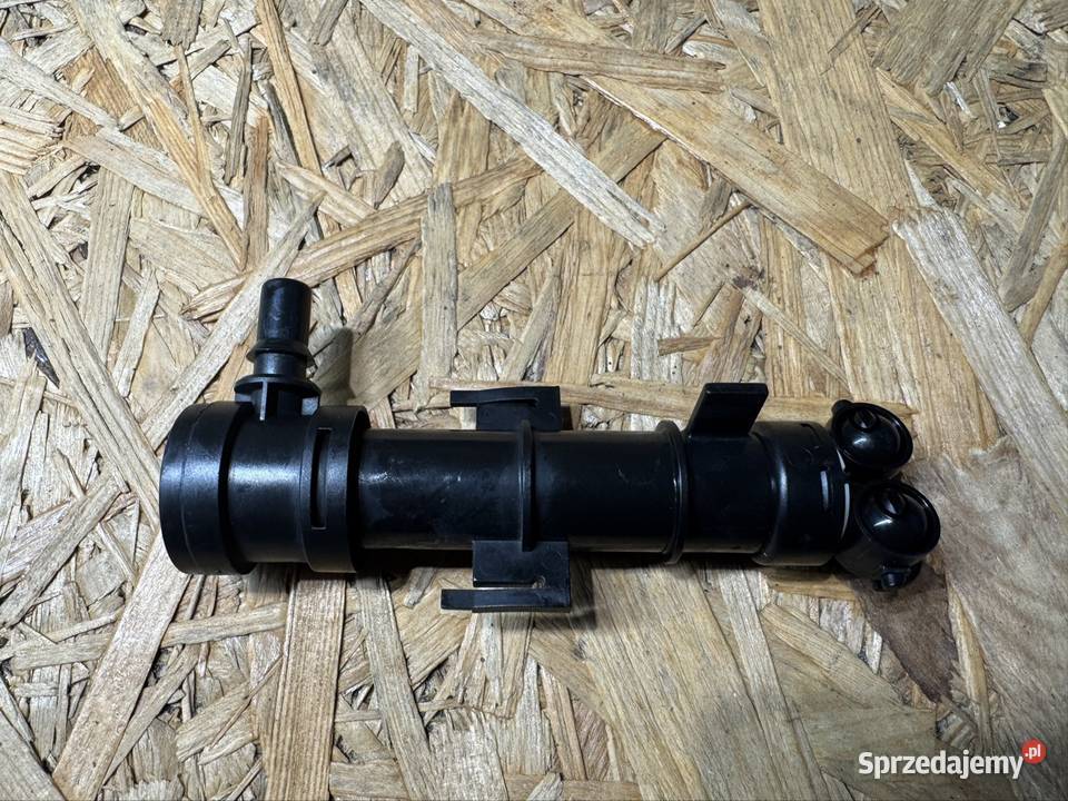 Spryskiwacz lampy przód prawy lewy skoda superb