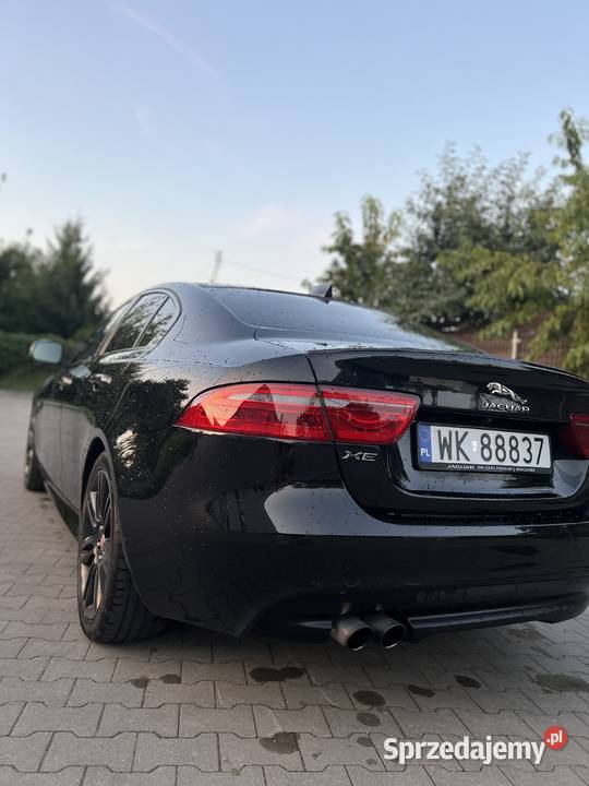 Jaguar XE black edition R Sport XE