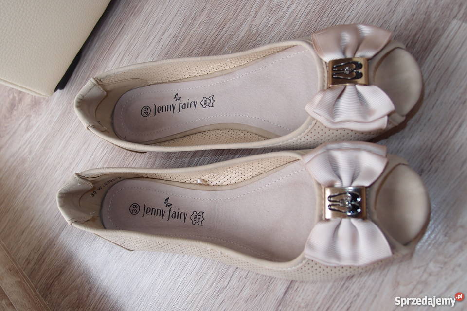 Baleriny balerinki z odkrytym palcem peep toe 39