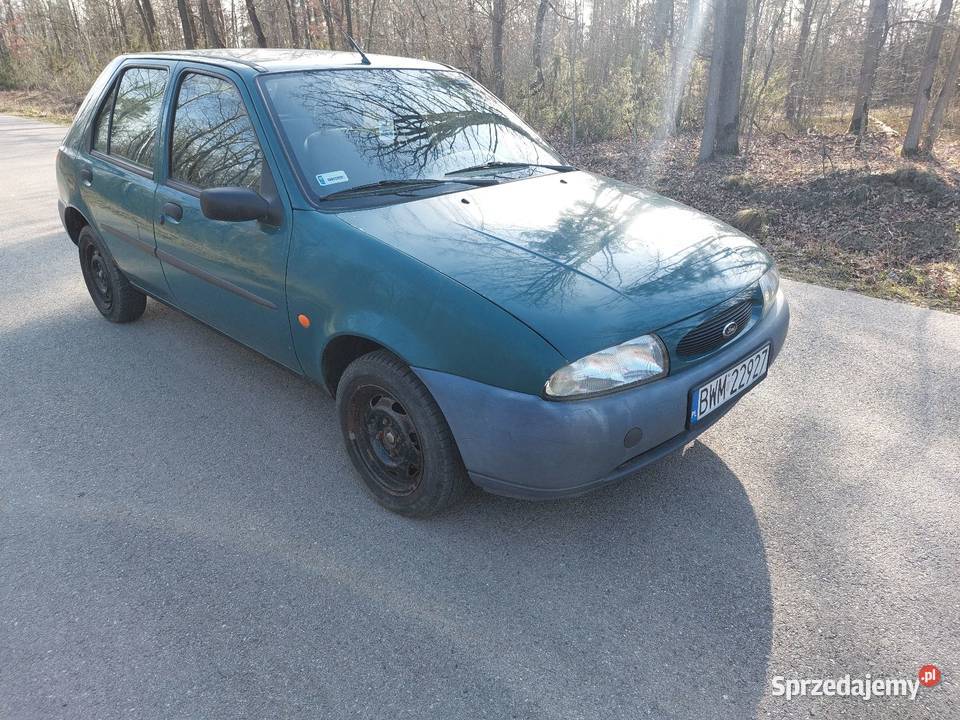 Ford fiesta mk4 13 benzyna Czyżew