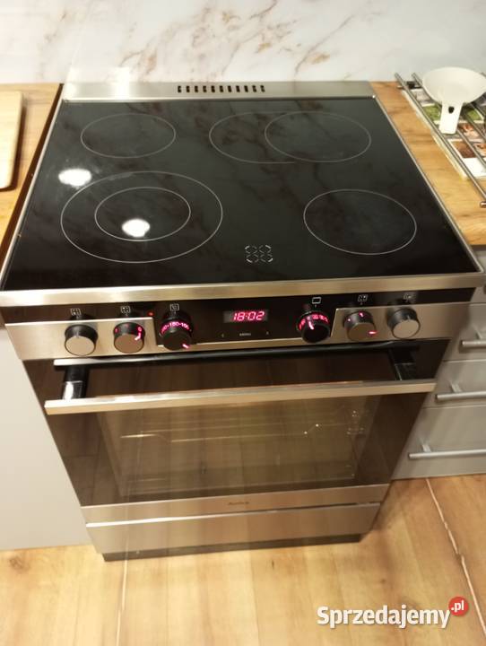 kuchnia amica z płytą ceramiczną