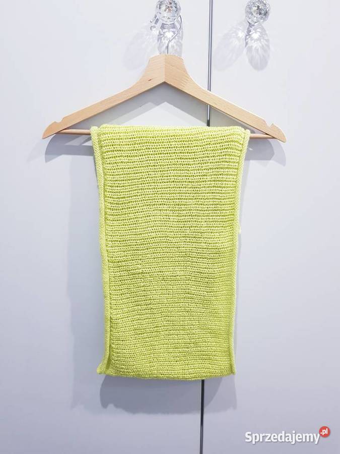 Seledynowy komin ze złotą nitką Dla kobiet