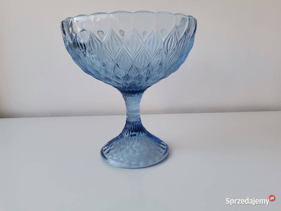 Stara niebieska patera owocarka Migdały Eryka Porcelana i szkło śląskie Katowice